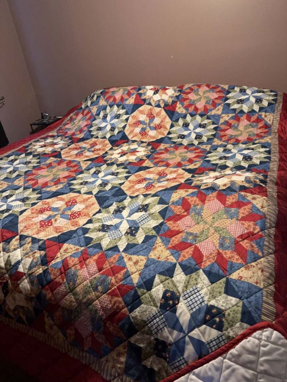 Vintage Style Patchwork Star Pattern Quilt Bedspread